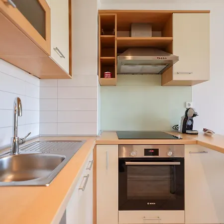 My Place דירה זאדאר