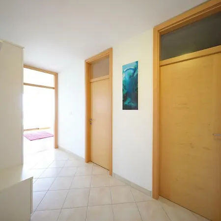 My Place דירה זאדאר