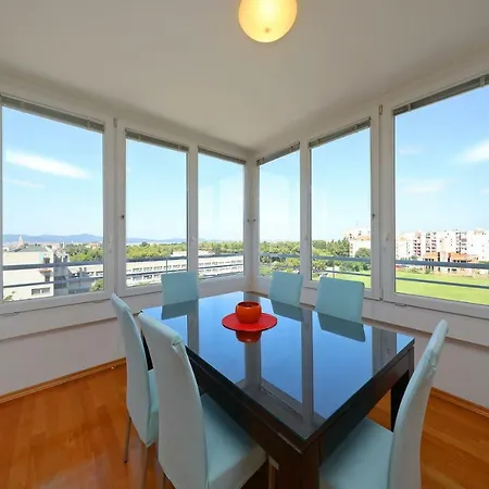 My Place Apartment *