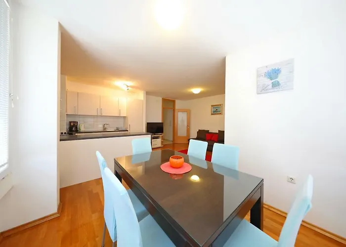 My Place Apartment *